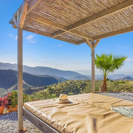 Casa Esta - A Stunning Getaway In The Mountains